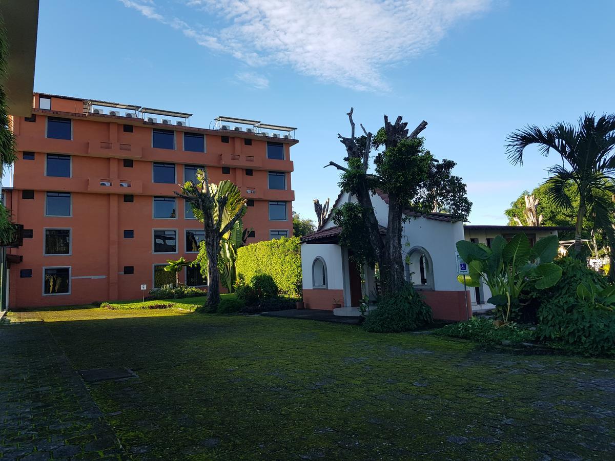 Gran Hotel De Lago - Lago Agrio Nueva Loja Ngoại thất bức ảnh