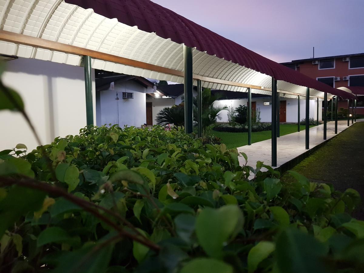 Gran Hotel De Lago - Lago Agrio Nueva Loja Ngoại thất bức ảnh