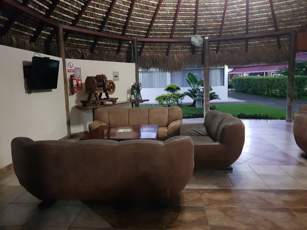 Gran Hotel De Lago - Lago Agrio Nueva Loja Ngoại thất bức ảnh