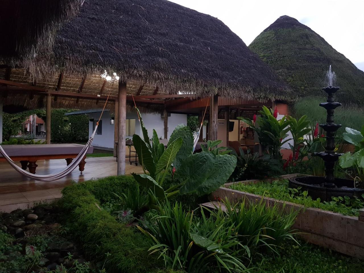 Gran Hotel De Lago - Lago Agrio Nueva Loja Ngoại thất bức ảnh