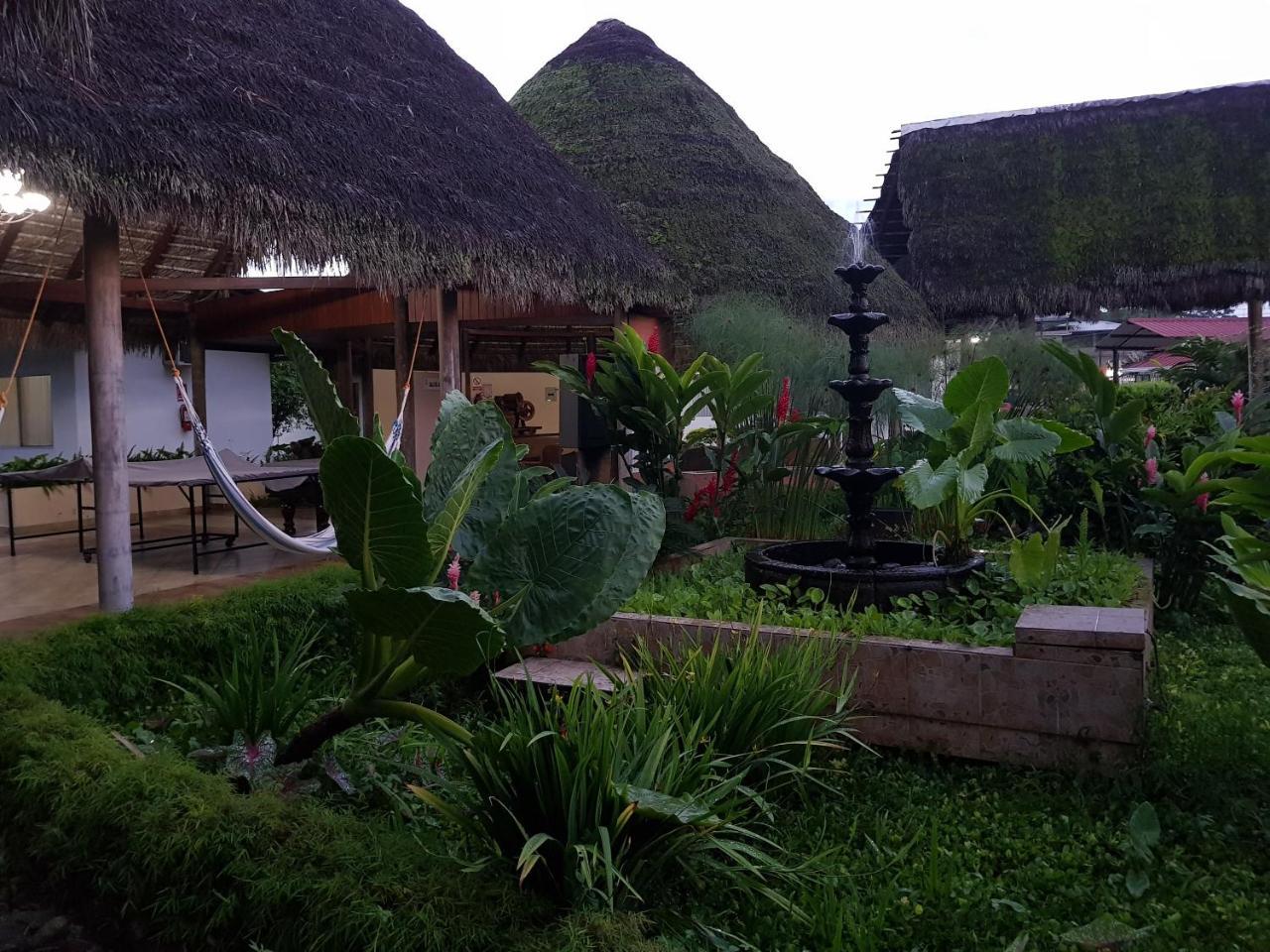 Gran Hotel De Lago - Lago Agrio Nueva Loja Ngoại thất bức ảnh