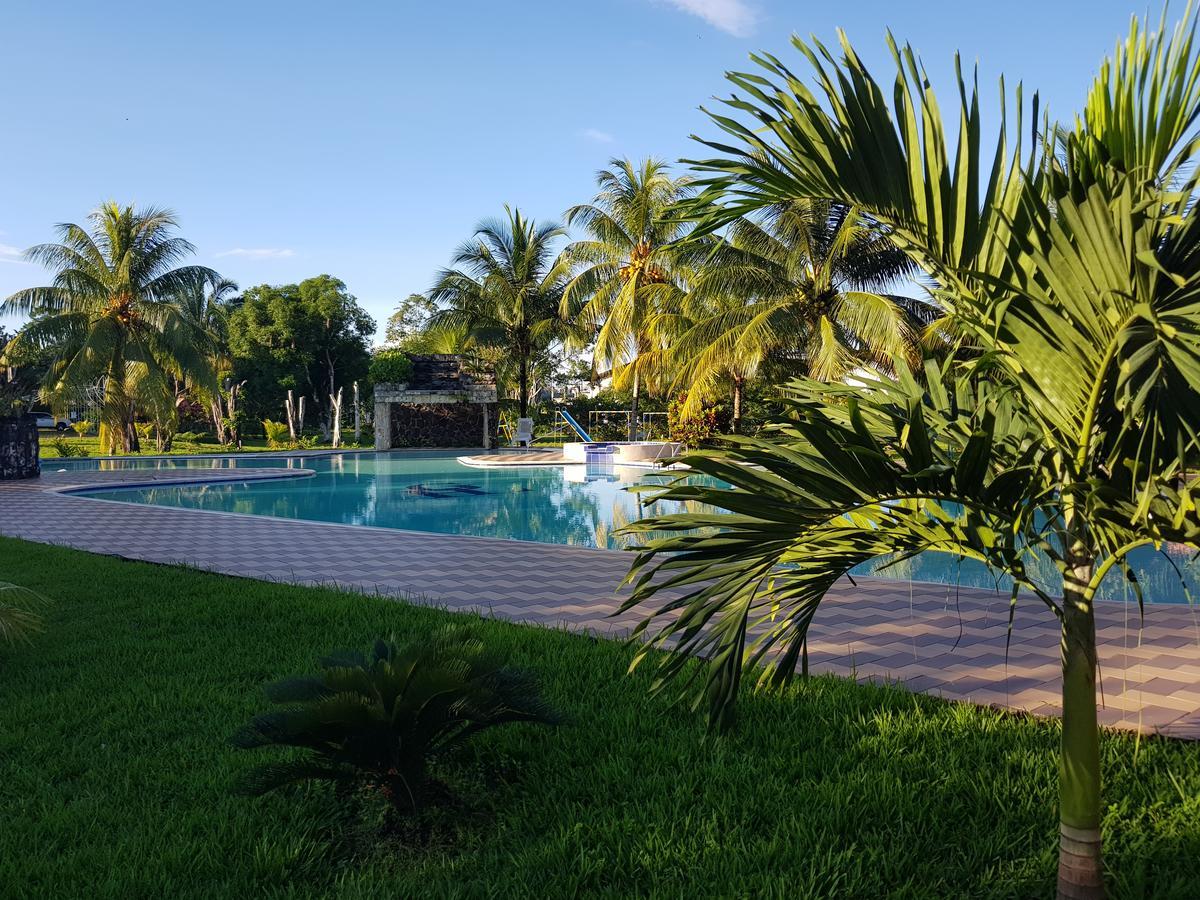 Gran Hotel De Lago - Lago Agrio Nueva Loja Ngoại thất bức ảnh
