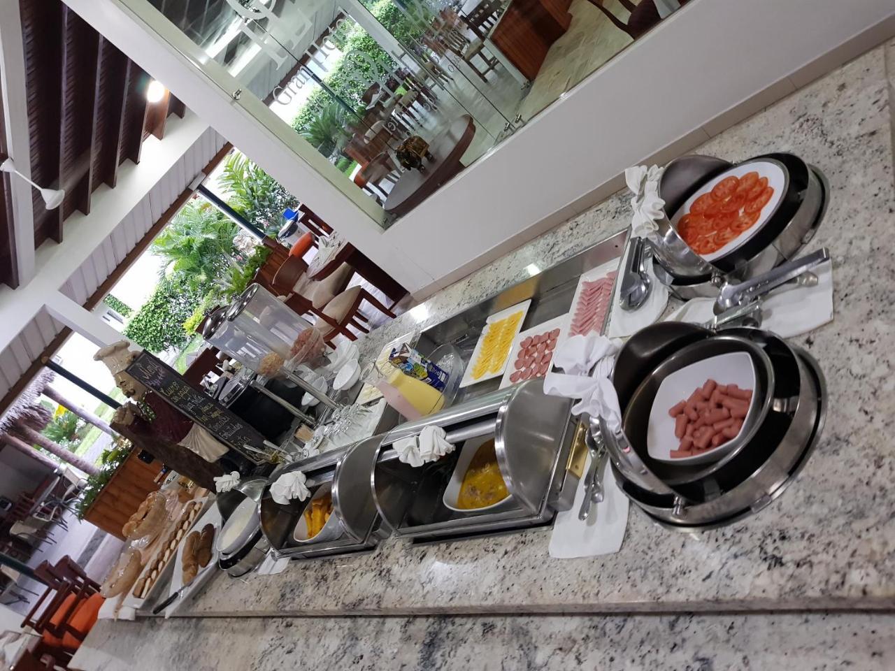 Gran Hotel De Lago - Lago Agrio Nueva Loja Ngoại thất bức ảnh